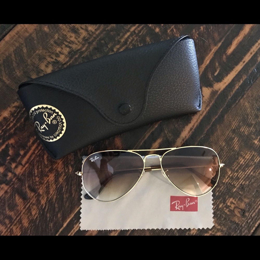 Ray-Ban Aviator Sunglasses RB3025 001/51/55
